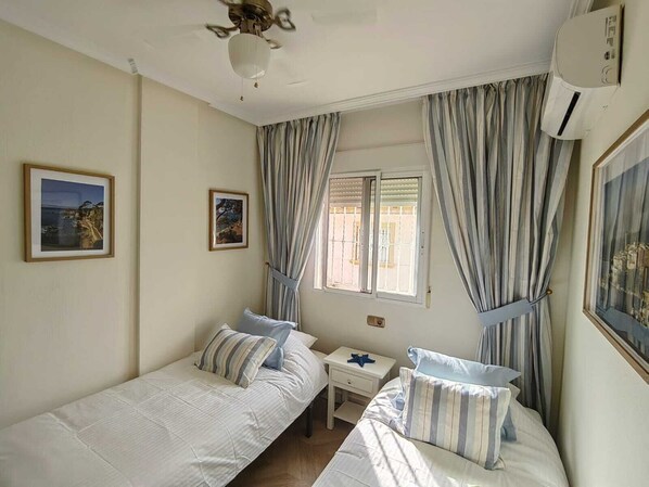 2 bedrooms, bed sheets