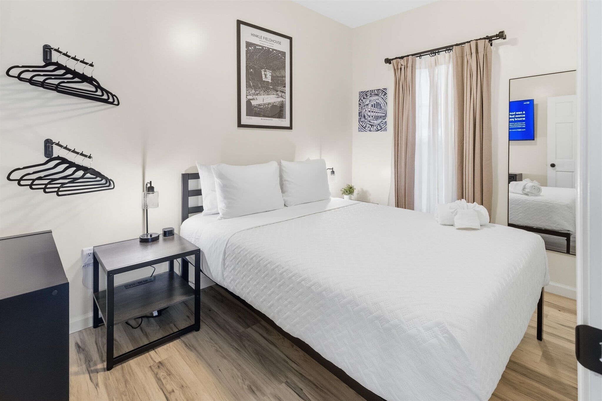 7 bedrooms, iron/ironing board, WiFi, bed sheets