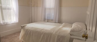 Monthly 3BR Queen, Full, Twin - Near Downtown & Beach