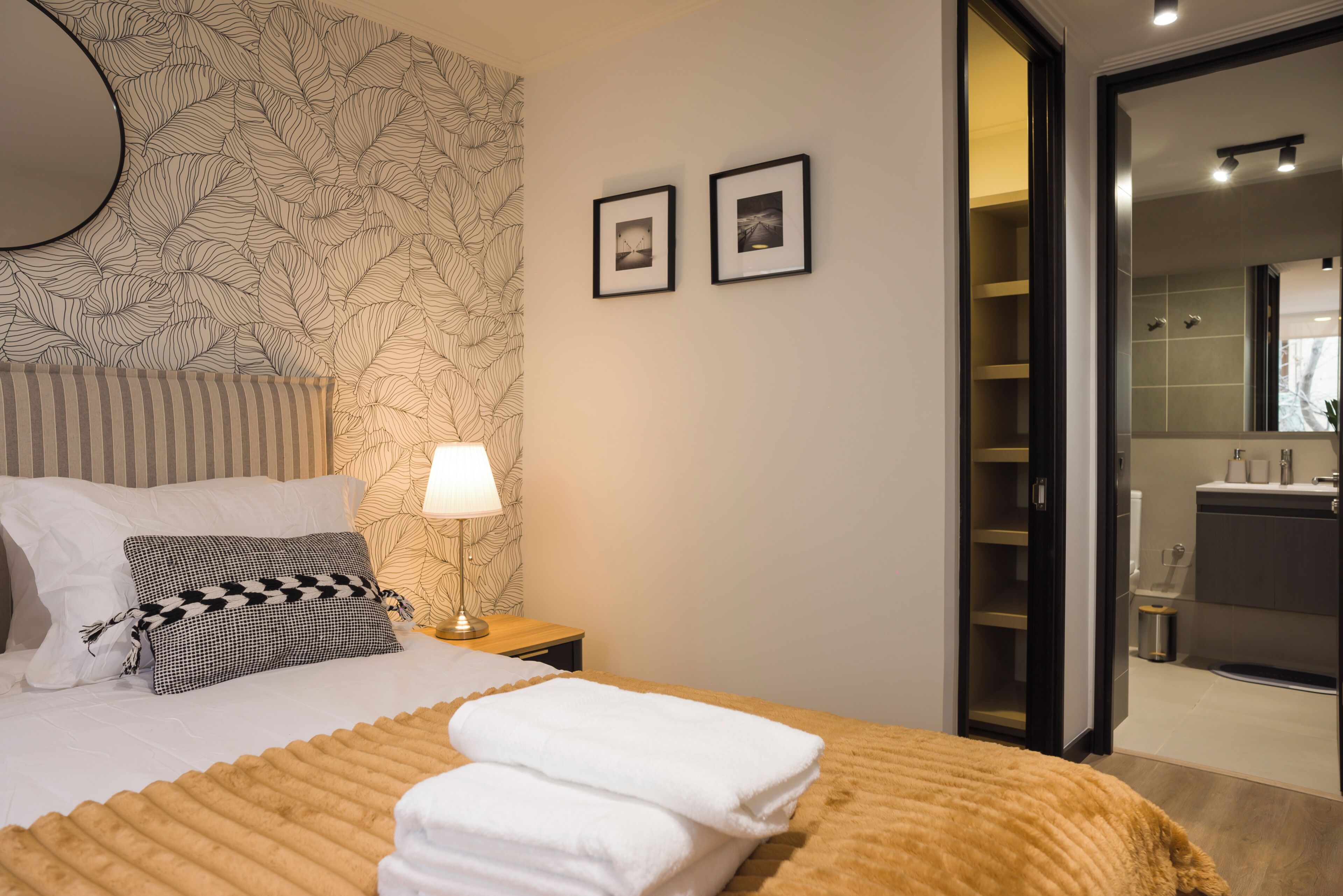 Family Apartment | Iron/ironing board, WiFi (free)