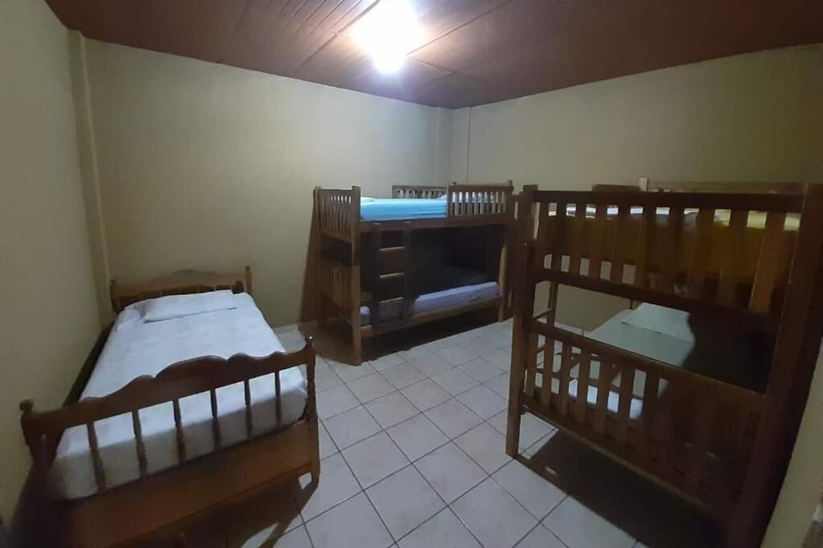 Suíte família, vista para o pátio