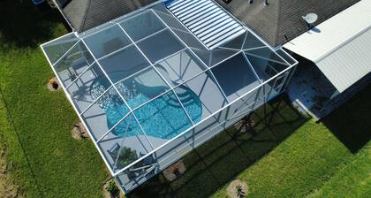 D&D's Relaxing Pool Retreat
