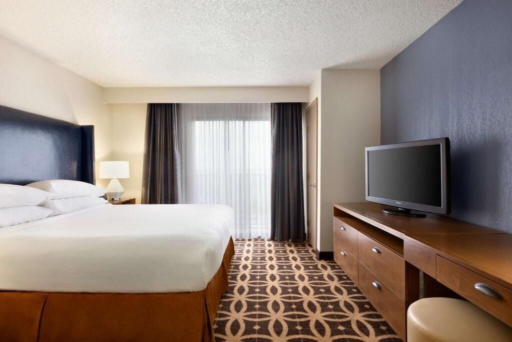 Family Single Room, City View | In-room safe, desk, WiFi (free)