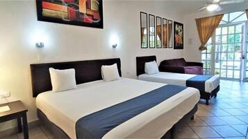 Studio Deluxe, vue jardin | Bureau, Wi-Fi gratuit