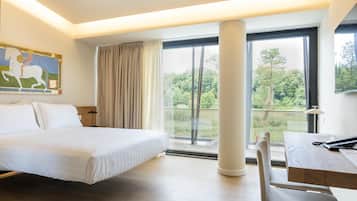 Superior Room, 1 Queen Bed, Non Smoking