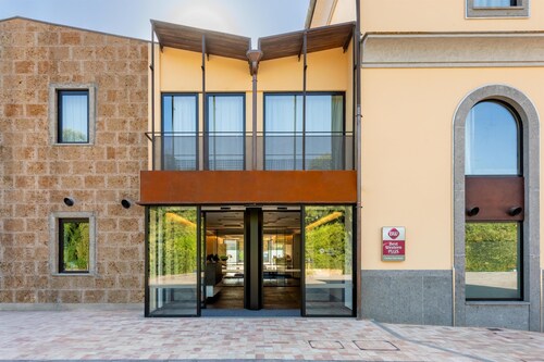 Best Western Plus Carolus Park Hotel