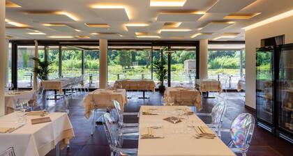 Best Western Plus Carolus Park Hotel