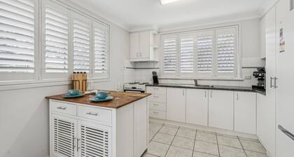 Boardwalk Breeze - Pet friendly