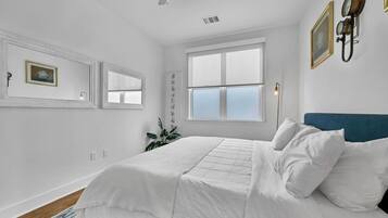 1 bedroom, iron/ironing board, WiFi