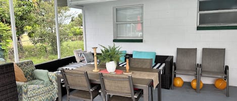 Outdoor dining
