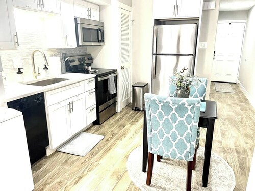 Cozy 1-bedroom condo near Lake Conroe