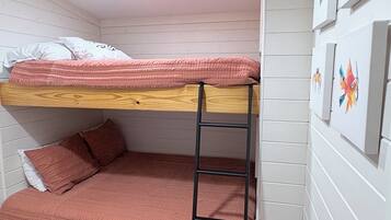 3 chambres, Wi-Fi, draps fournis