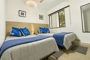 Ảnh chưa phân loại, 2 trong số 19 ảnh, nút