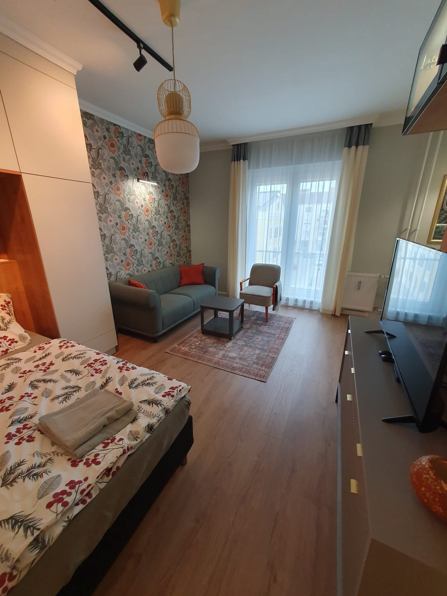 1 chambre, fer et planche à repasser, Wi-Fi gratuit, draps fournis