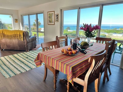 Kakanui Coast Retreat