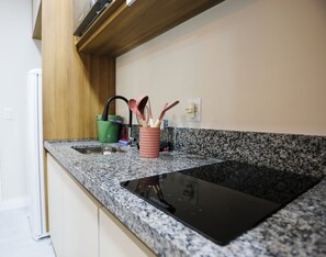 Uklassifisert bilde, 4 av 16, knapp