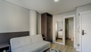 Living area - Studio w/ Pool nr Santa Casa Tco0213 (Porto Alegre)