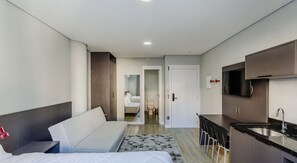 1 bedroom - Studio w/ Pool nr Santa Casa Tco0213 (Porto Alegre)