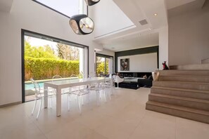 Dining - Vrbo Property (Taghazout bay)
