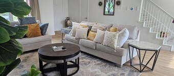 Cozy 3 Bedroom Home Near Frisco's Best Spots- Stylish&Comfy