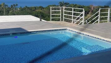 Apartment, 1 Bedroom, Smoking | Pool