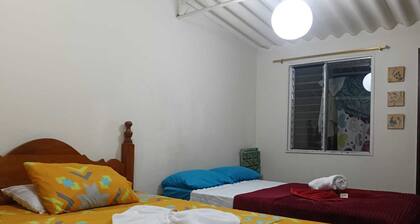 Room-room Mirador, Casa Del Pueblo