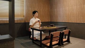 Signature Twin Room | Interior