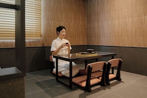Signature Twin Room | Interior - Mitasuya Ryokan Dongducheon Soyosan (Dongducheon)