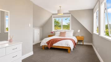 4 bedrooms, WiFi