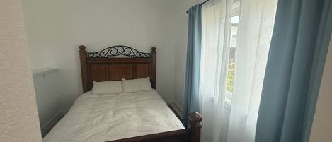 1 chambre, accès à Internet, literie fournie