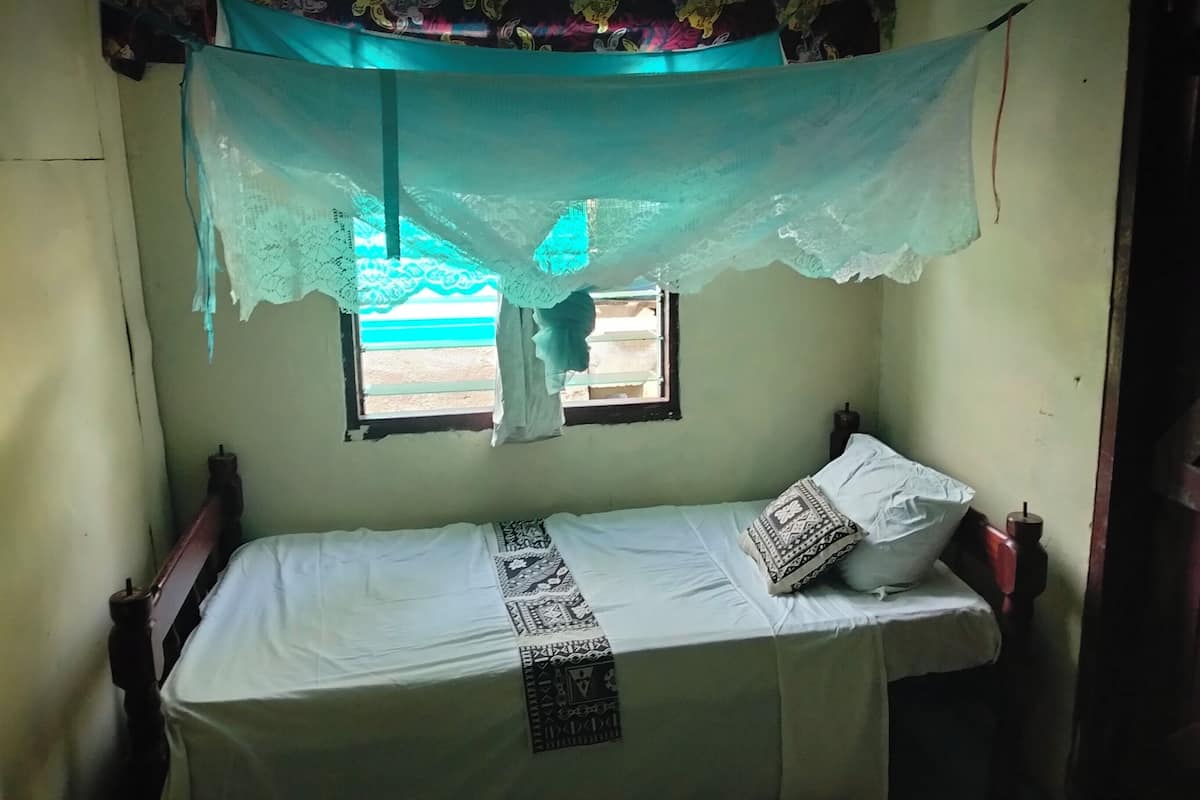 Basic Single Room