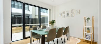 Brand New Family Home for 10 | Boxhill