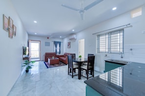 Departamento, 2 habitaciones, vista a la ciudad | Interior