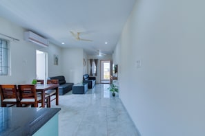 Apartment, City View | Ruang tamu