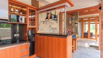 Fridge, stovetop, toaster, blender