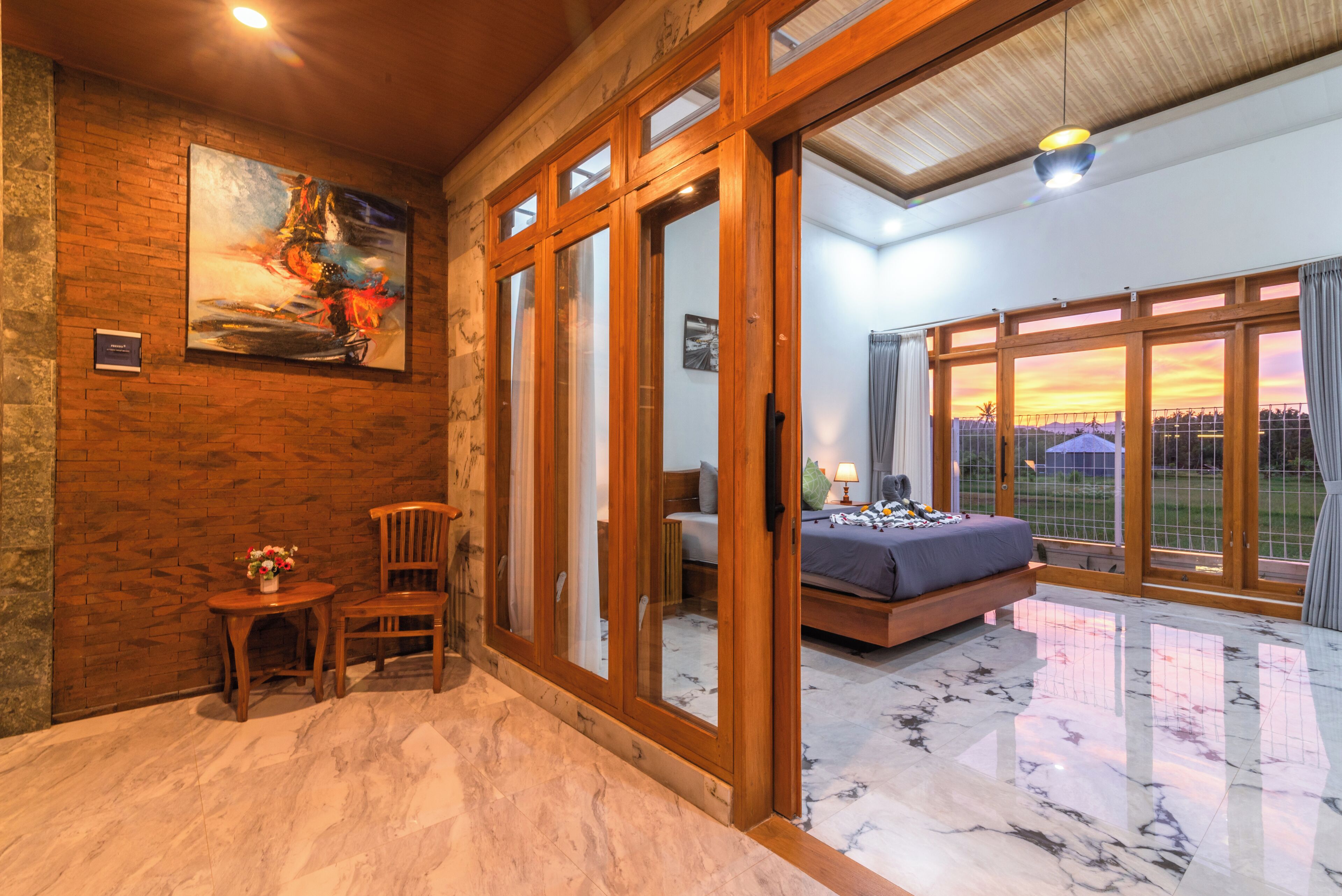 1 bedroom, in-room safe, iron/ironing board, WiFi (free)