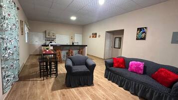 TV, stereo, offices