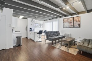 Apartment, 1 Bedroom | Interior