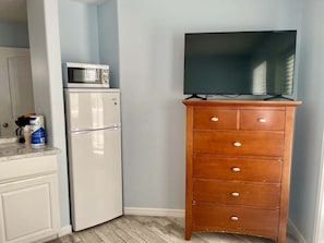 Room, 2 Bedrooms | Interior - Beachgate Condo Suites And Hotel 517a+517b 2 Bedroom Condo (Port Aransas)