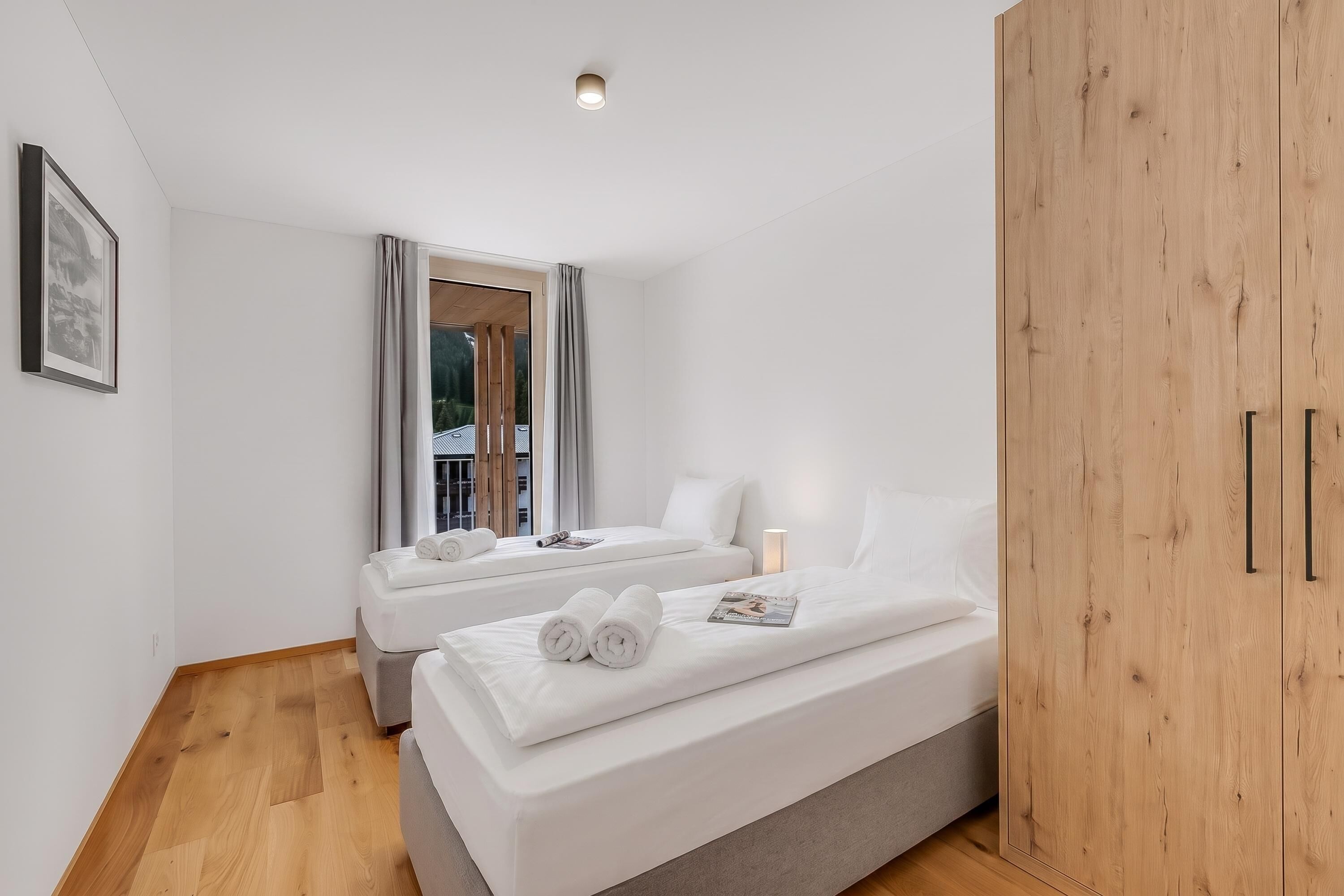 2 bedrooms, WiFi (free), bed sheets