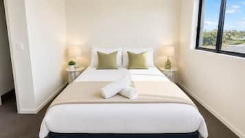 3 bedrooms, WiFi, bed sheets