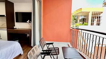 Superior-Studio, Balkon, Stadtblick | Dachterrasse
