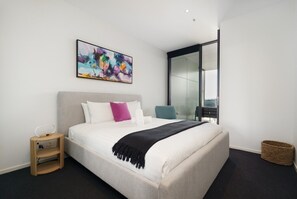 1 bedroom, iron/ironing board, WiFi, bed sheets - 1BR Apartment with Balcony, Gym & City Views (Canberra)