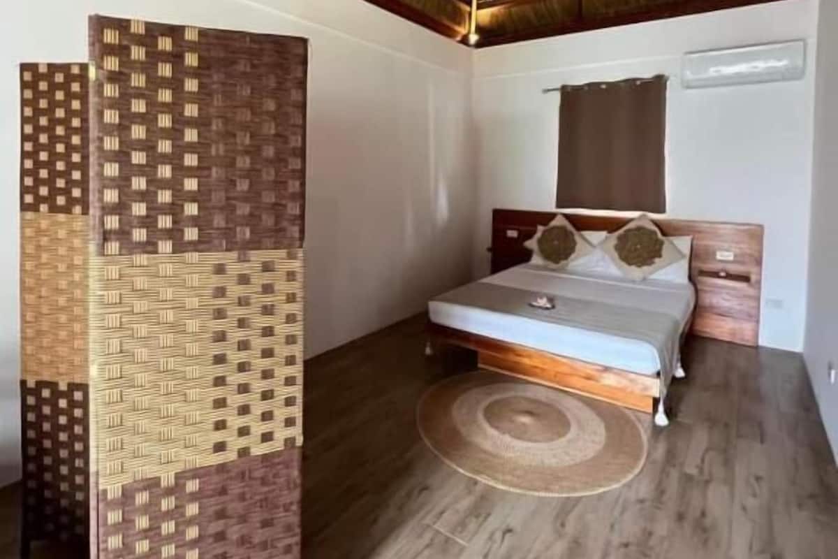 Quarto família, vista para a piscina | Wi-Fi de cortesia