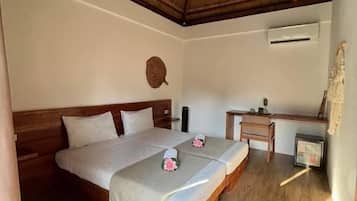 Habitación estándar con 1 cama matrimonial o 2 individuales, vista a la alberca | Wifi gratis
