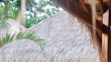 Phòng đôi Deluxe, quang cảnh hồ bơi | Hiên