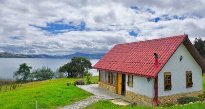 The Best View in the Region, Private Beach, Cabin (Pet-Friendly)