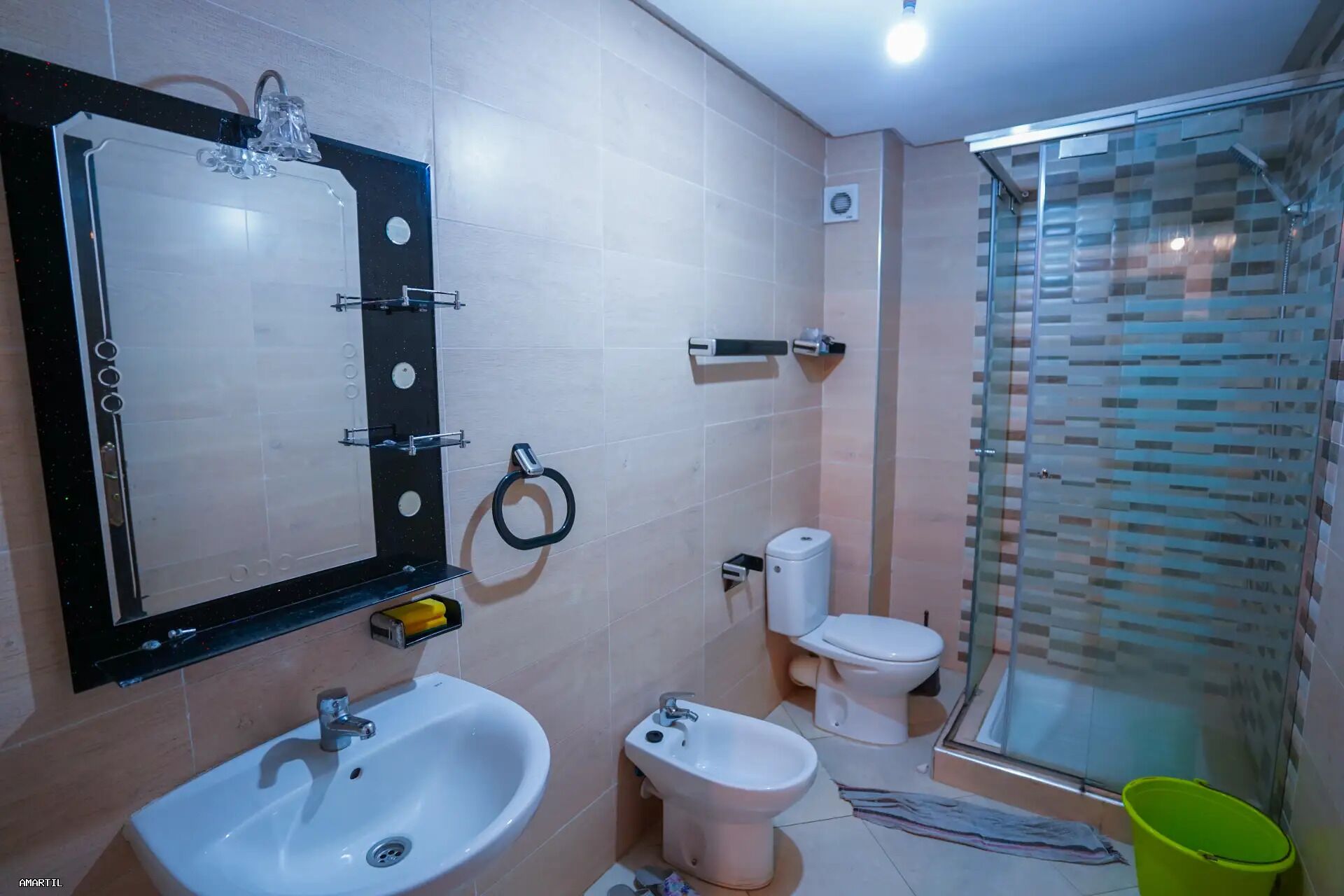 Apartamento, 2 habitaciones, balcón | Baño
