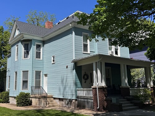 Central Location | Park Views | Fiber WIFI
