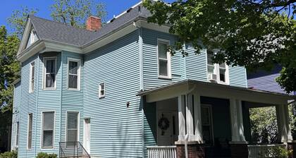 Central Location | Park Views | Fiber WIFI